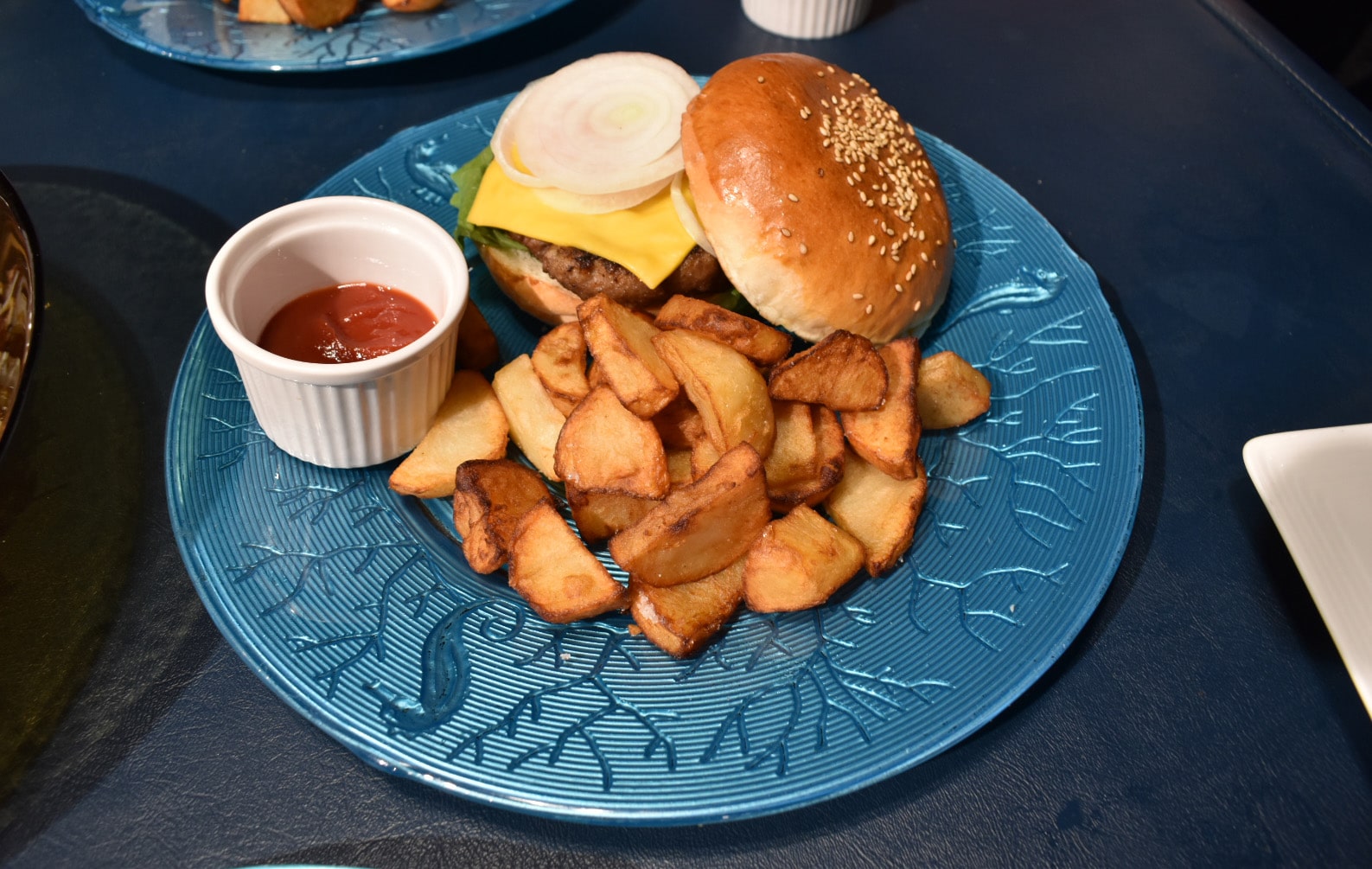 Reef Burger & French Fries