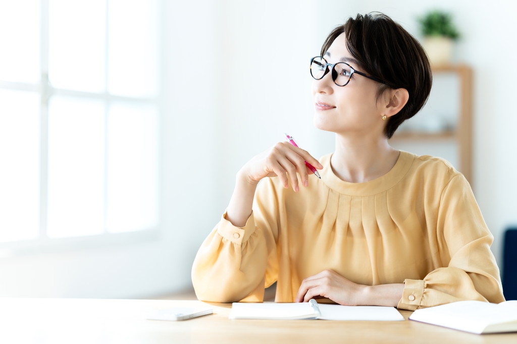 女性におすすめ！就・転職から暮らしまで幅広いシーンに役立つ資格10選を紹介_00