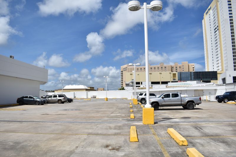 TギャラリアグアムbyDFSの駐車場