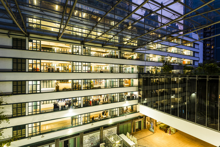 Capture the architecture and design of the landmark PMQ former Police Married Quarters | Glam(グラム)