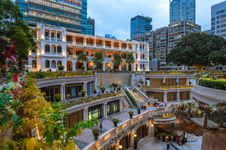Former Marine Police Headquarters at Tsim Sha Tsui in Kowloon | Glam(グラム)