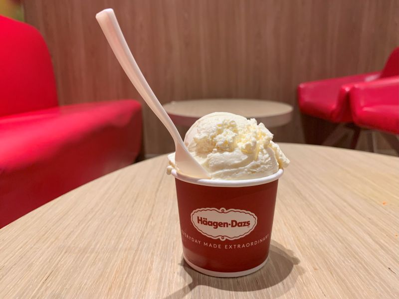 グアムプレミアアウトレットで食べたハーゲンダッツのアイス