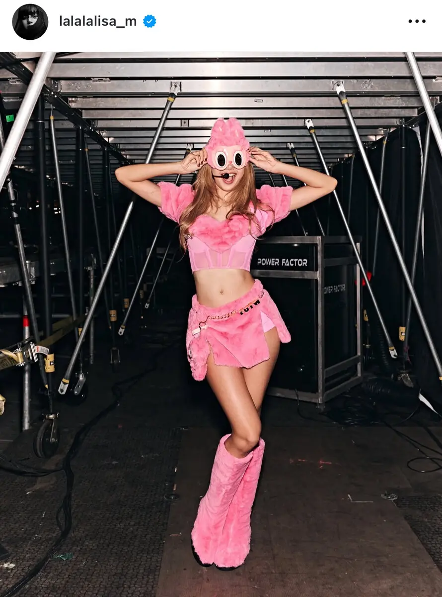 BLACKPINKリサの『ラブブ愛』が爆発！ヨーロッパツアー最終公演