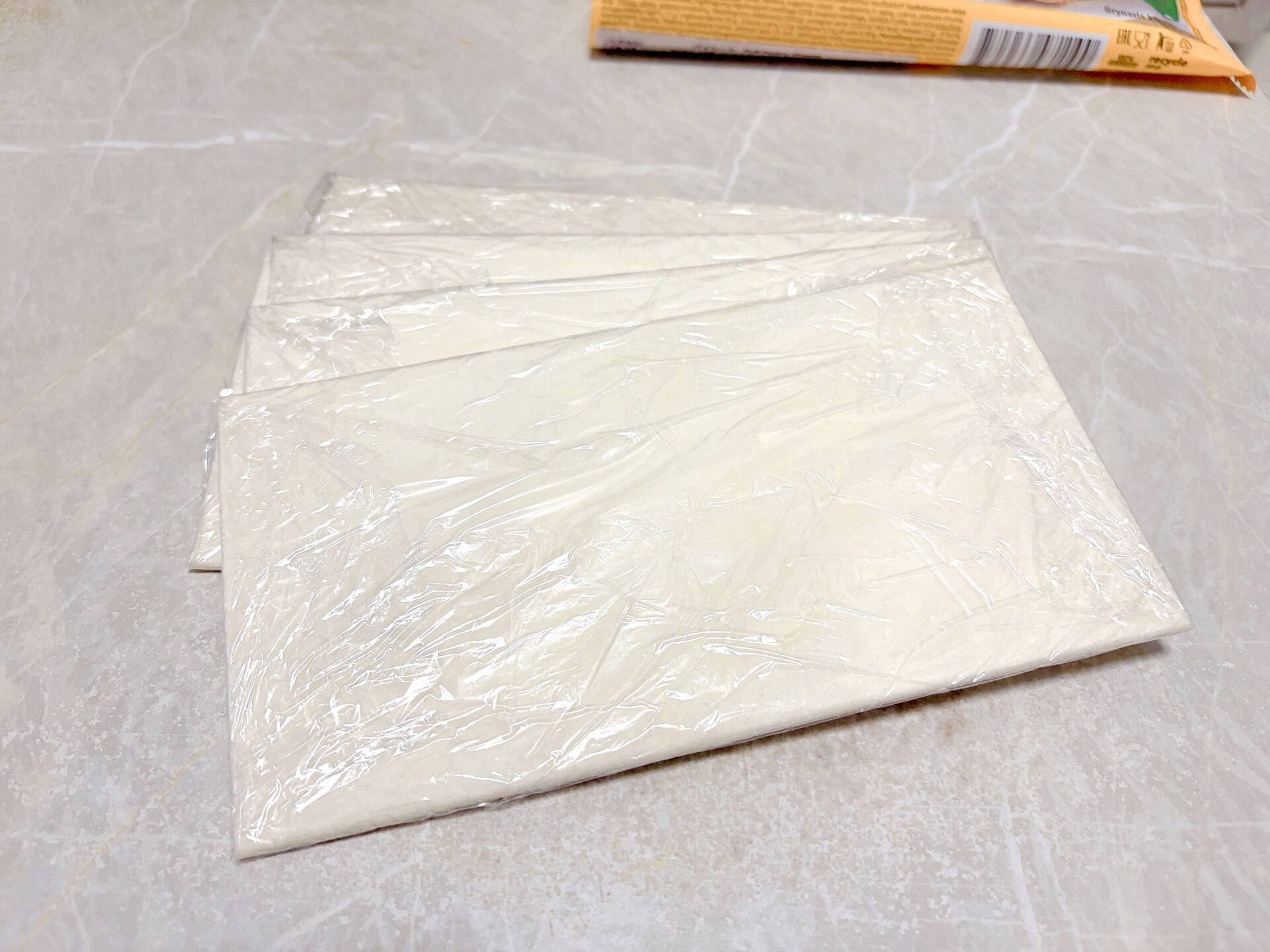 使わない分をラップに包んだ状態