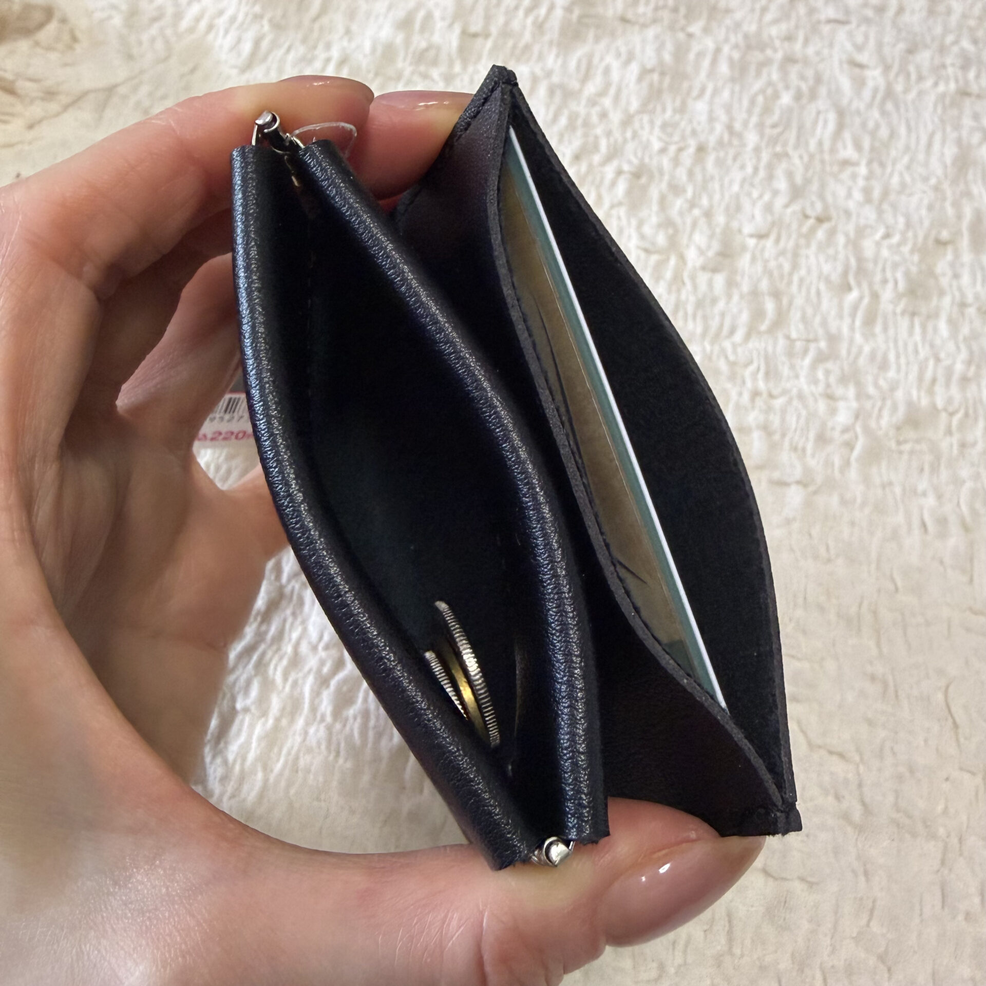 レザー調バネロカードケース（ベーシック）