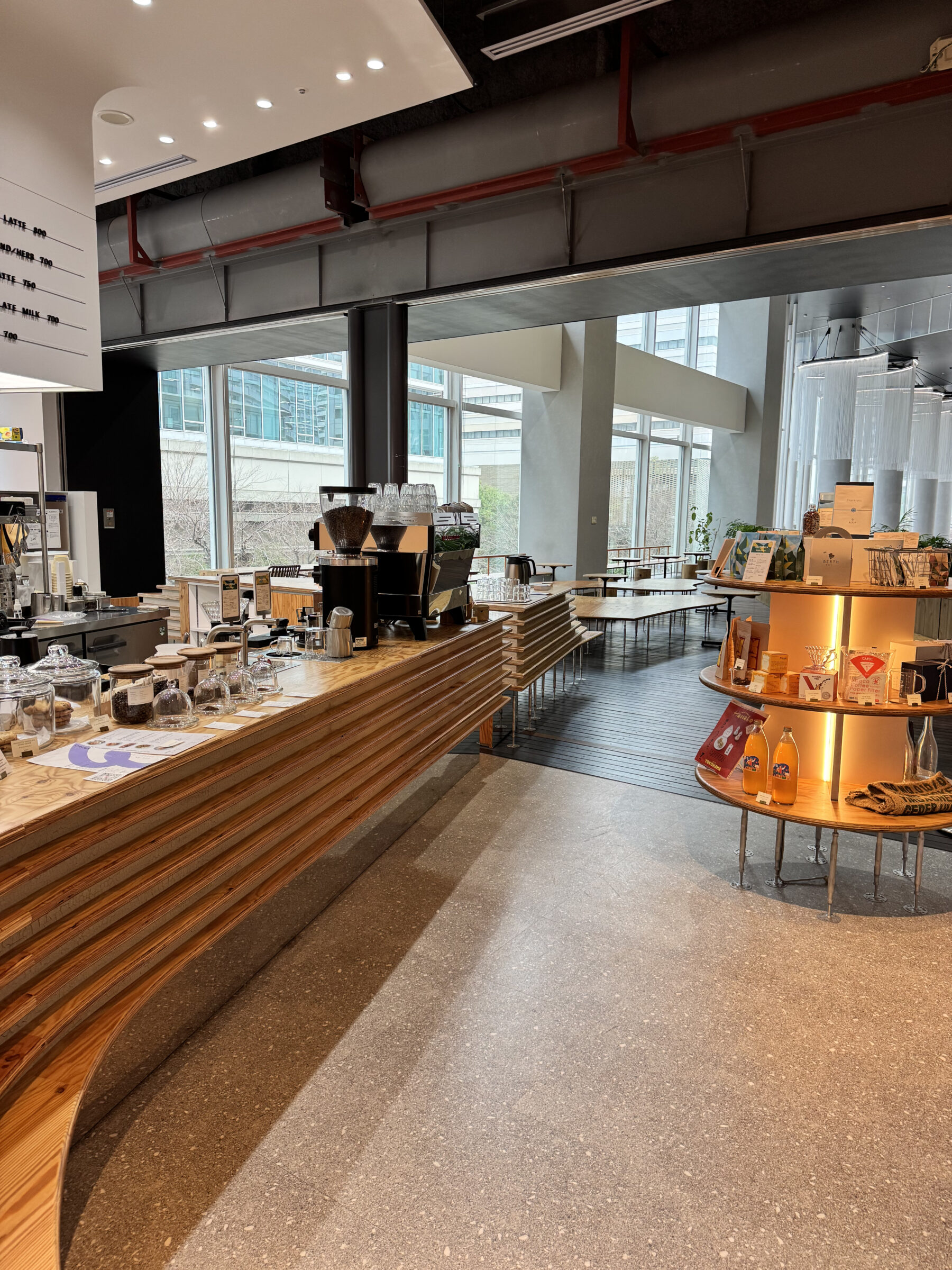 BERTH COFFEE 店内