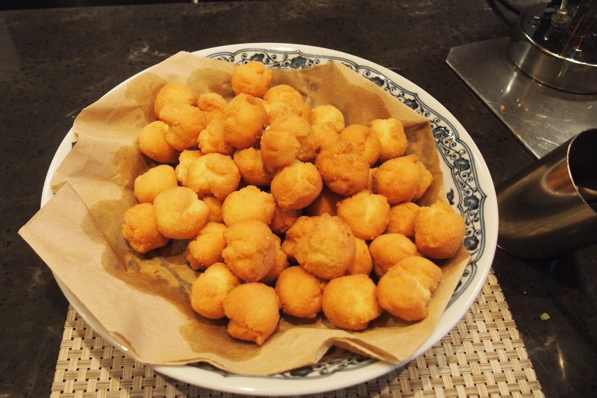 サーターアンダギー