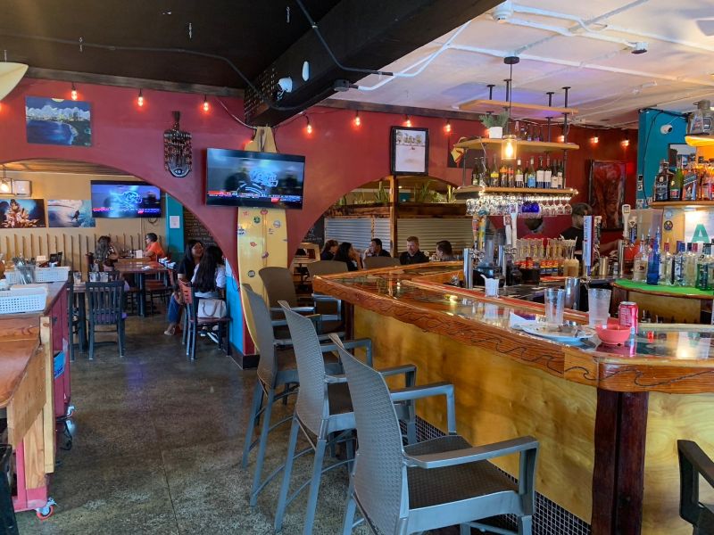 モサズジョイントの店内 | GLAM(グラム)|自分らしく生きる女性に、1日1GLAMを。 モサズ・ジョイントの店内