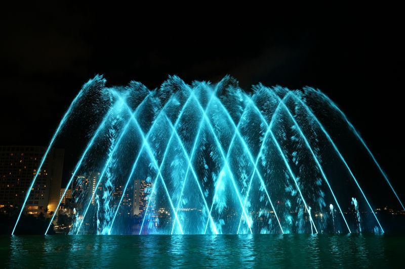 ザ ツバキ タワーの噴水ショー