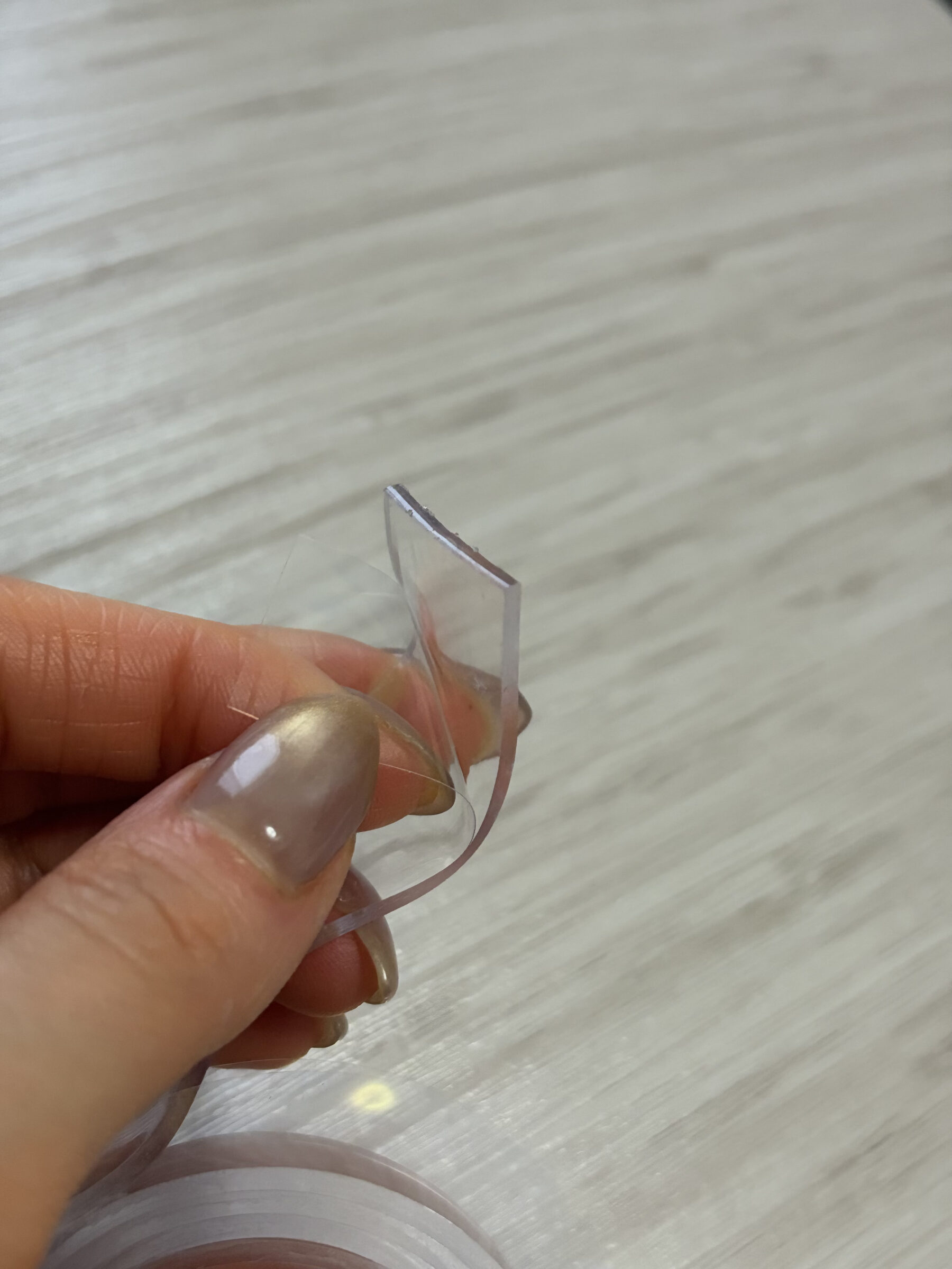 03-3 | GLAM(グラム)|自分らしく生きる女性に、1日1GLAMを。 剥がせる両面粘着ゲルテープ