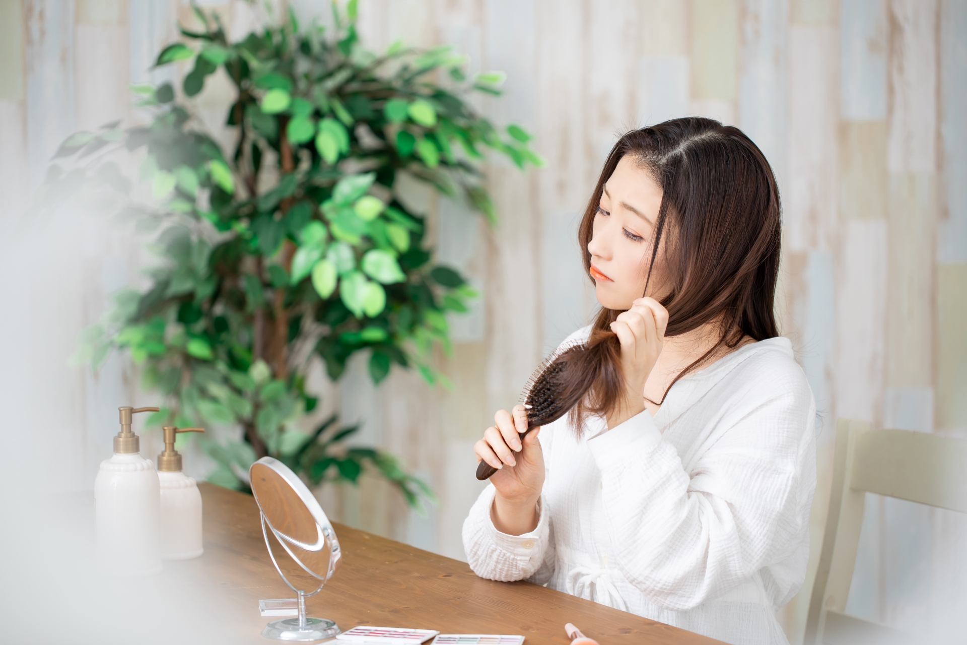 3503723_m | GLAM(グラム)|自分らしく生きる女性に、1日1GLAMを。 40代垢抜けに欠かせない髪型とヘアケアの基本