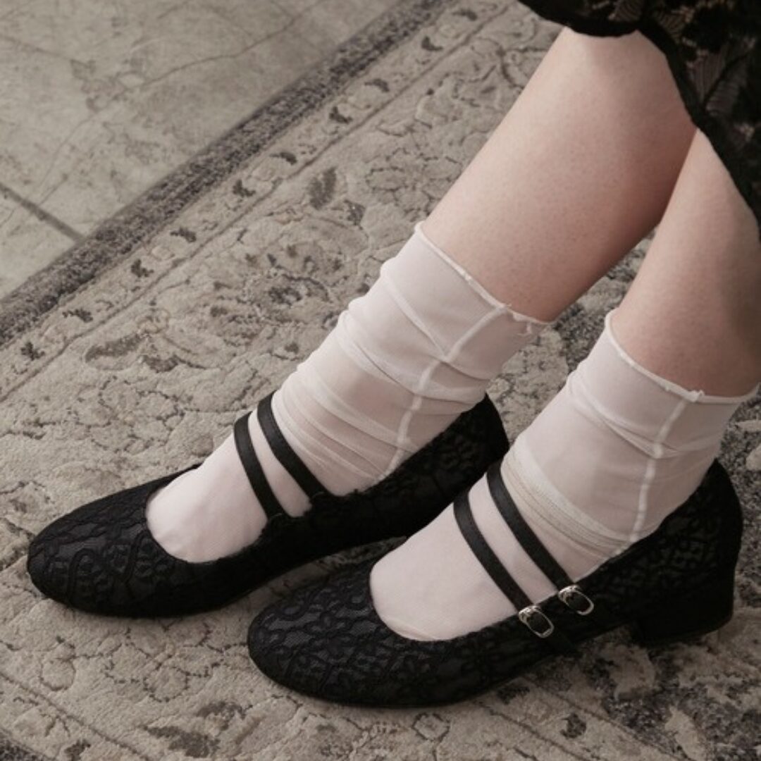 _BONLECILL noir | GLAM(グラム)|自分らしく生きる女性に、1日1GLAMを。 ZOZOTOWNより引用