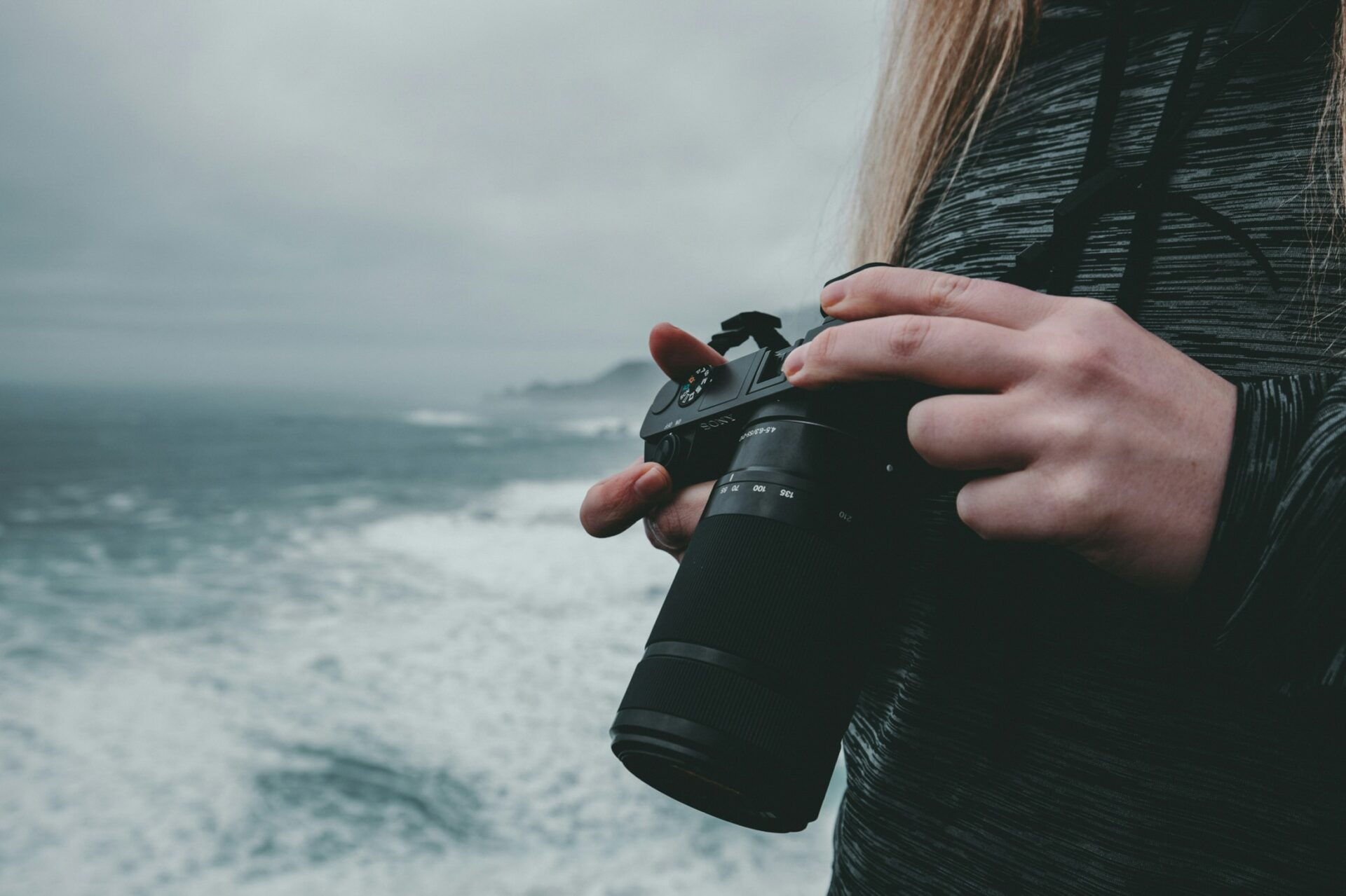 kyle-loftus-rl7cBTxuzsQ-unsplash | GLAM(グラム)|自分らしく生きる女性に、1日1GLAMを。 40代から始まる一人旅の魅力