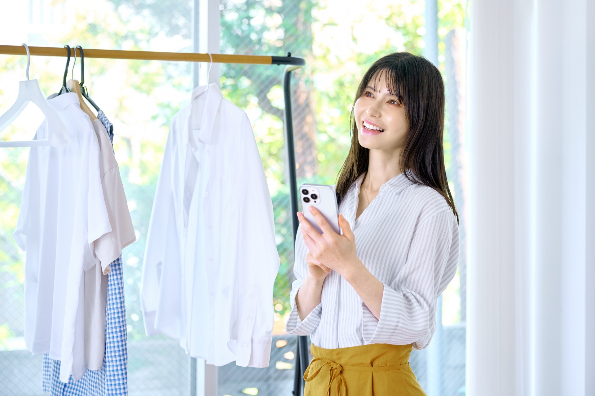 32940759_m 1 | GLAM(グラム)|自分らしく生きる女性に、1日1GLAMを。 40代から始める「自分に似合う服」の見つけ方