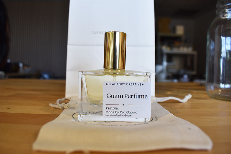 Olfactory Creative Fragrance Studio 香水づくりワークショップで完成した香水