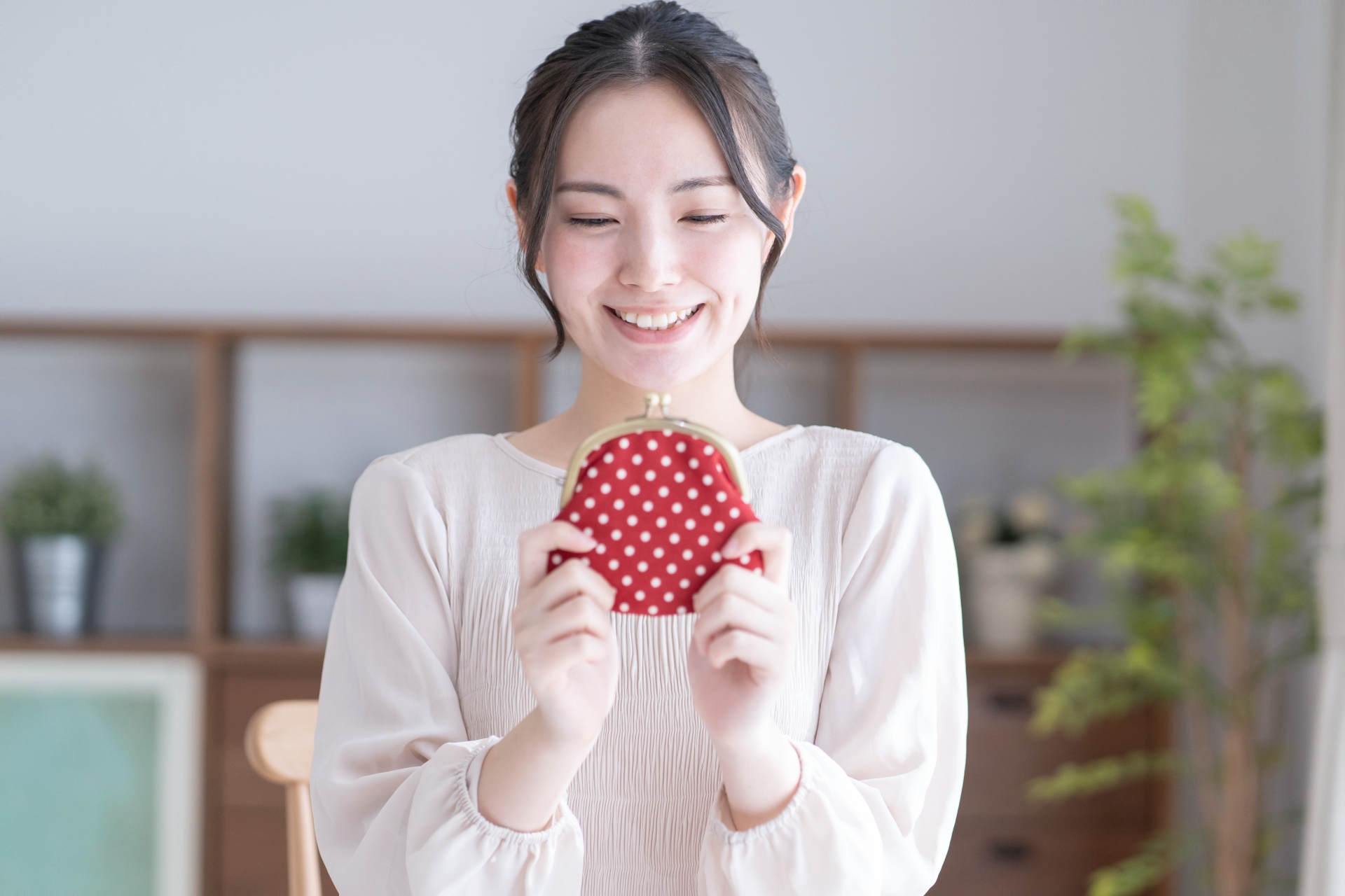 28130426_m | GLAM(グラム)|自分らしく生きる女性に、1日1GLAMを。 40代から始める「納得できるお金の使い方」のヒント