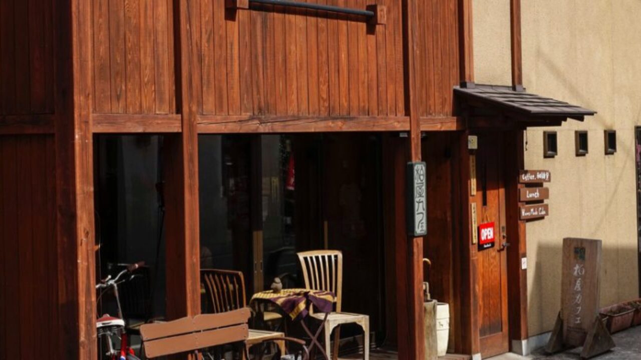 柏屋カフェ | GLAM(グラム)|自分らしく生きる女性に、1日1GLAMを。 四万温泉 柏屋カフェ公式サイトより引用