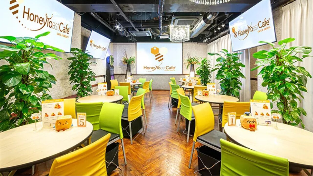ハニートカフェ | GLAM(グラム)|自分らしく生きる女性に、1日1GLAMを。 ハニトーカフェ新宿靖国通り店公式サイトより引用